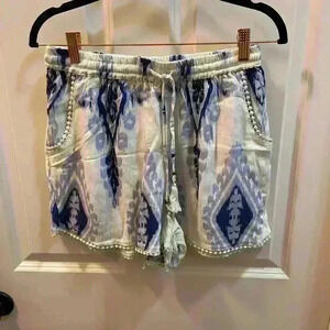 Angie Women's Printed Tie Waist Short‎